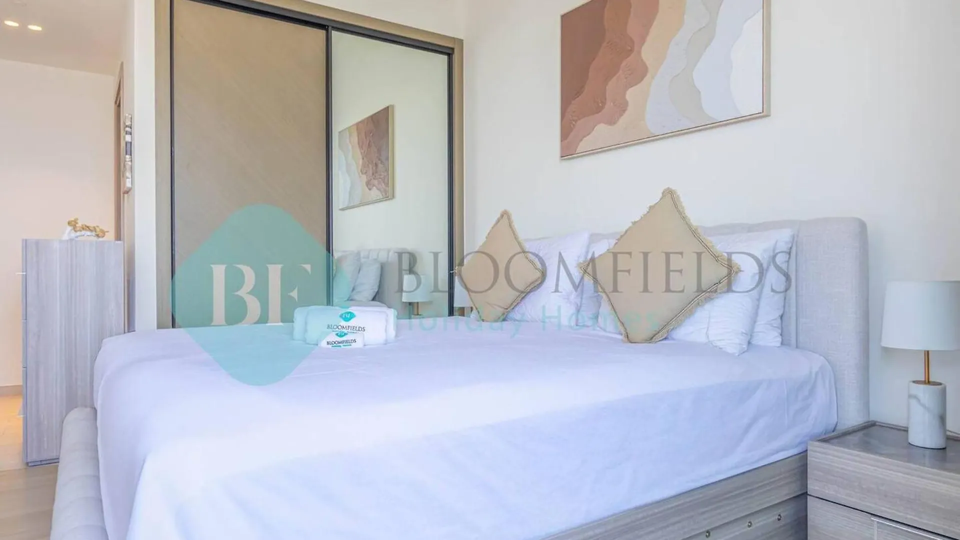 Bloomfields Stylish 1Br Binghatti Heights Jvc Dubai Apartment