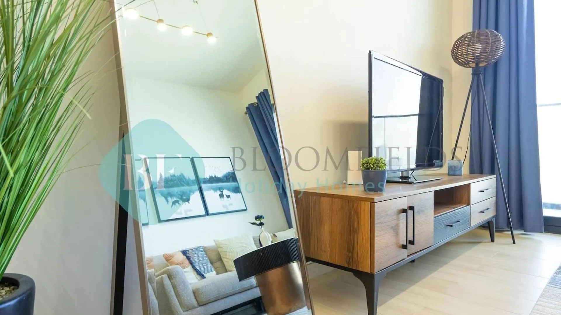 Bloomfields Stylish 1Br Binghatti Heights Jvc Dubai Apartment